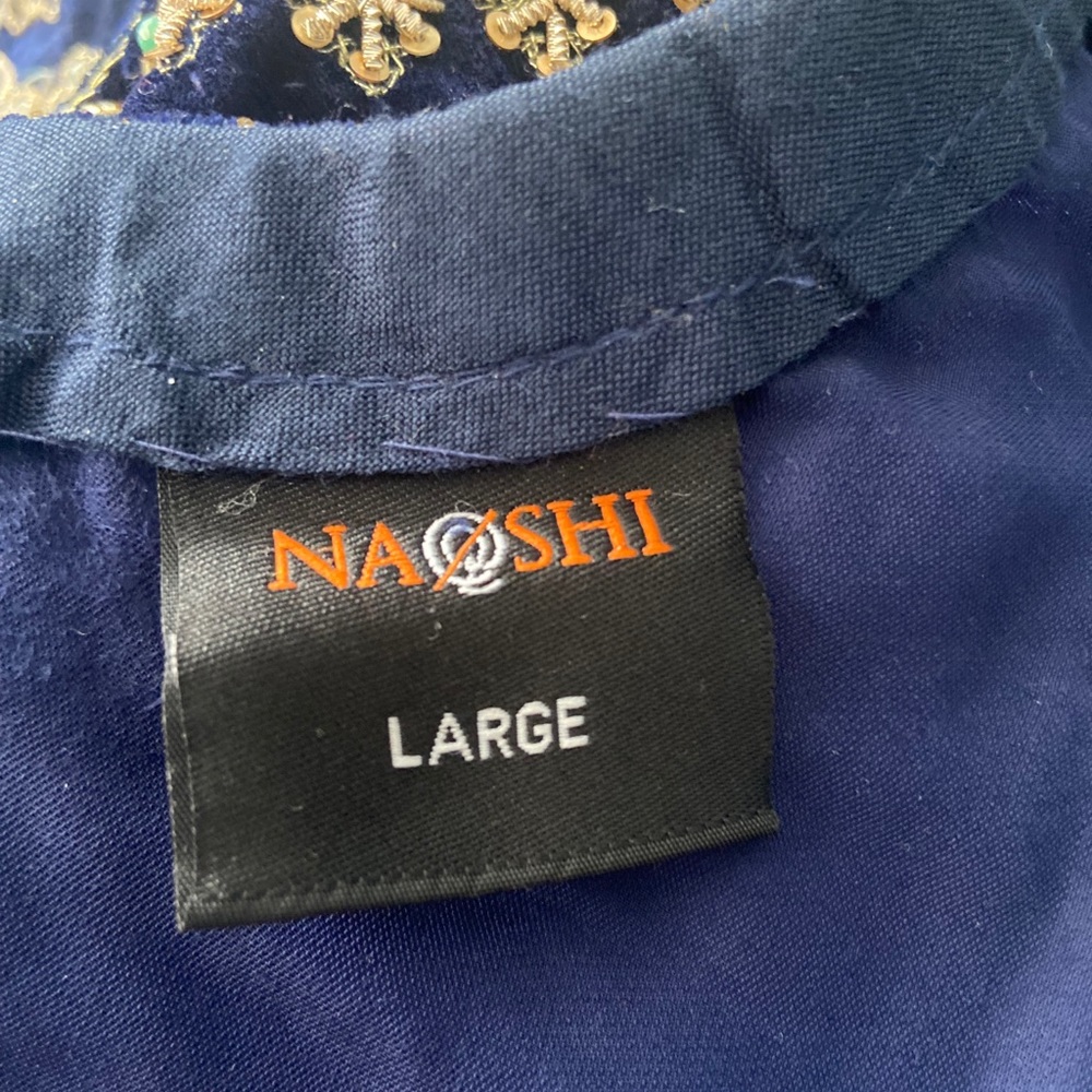 Pakistani branded lehnga - Picture 4 of 7